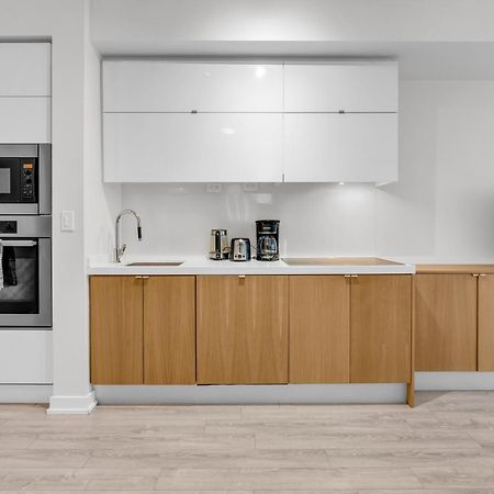 Spadina Modern Suites トロント エクステリア 写真