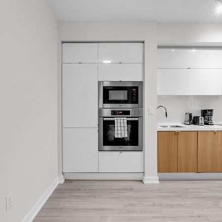 Spadina Modern Suites トロント エクステリア 写真