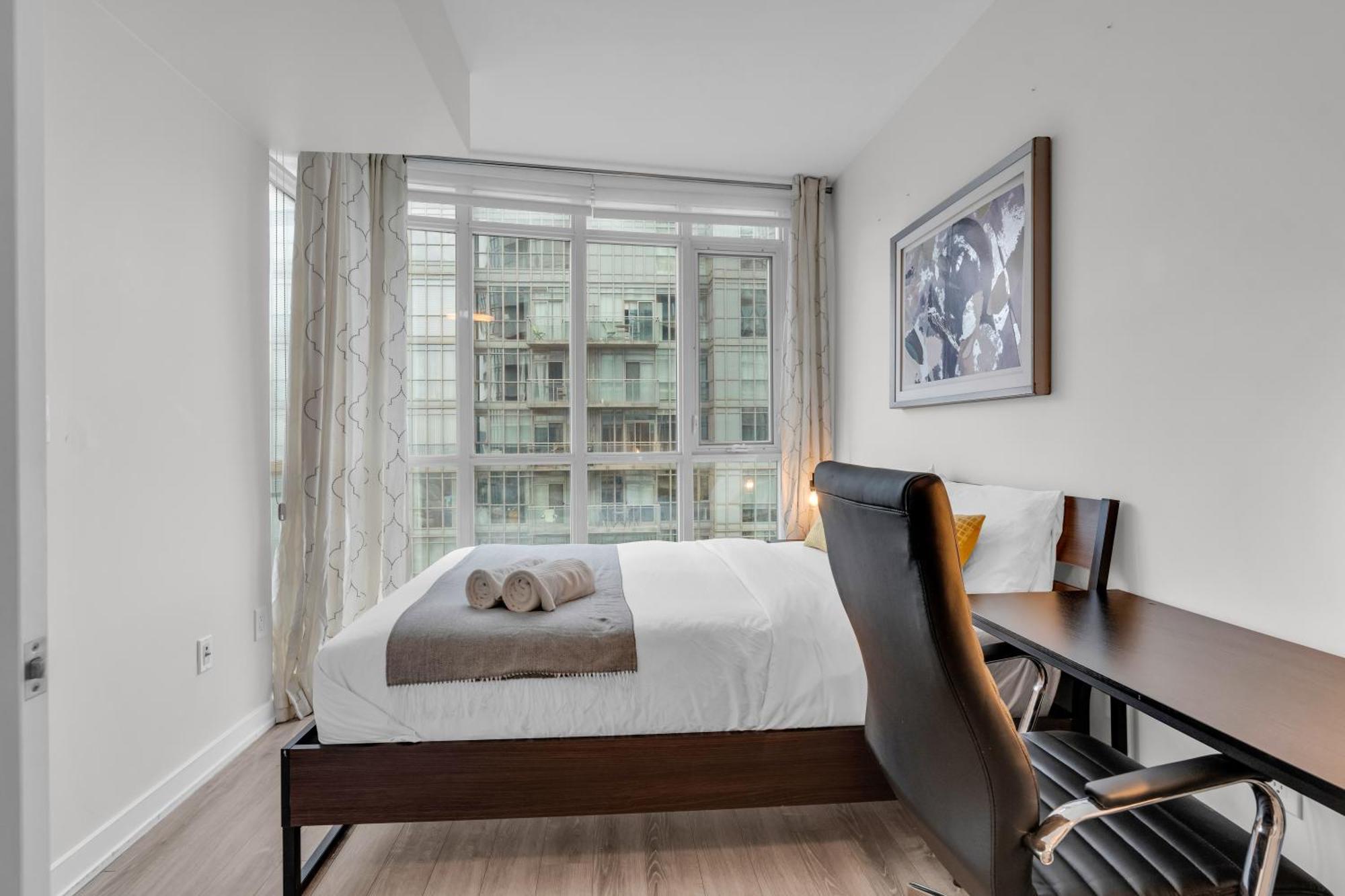 Spadina Modern Suites トロント エクステリア 写真